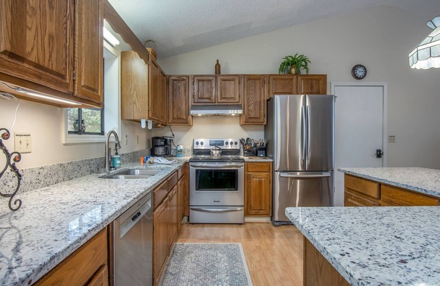 Home Away From Home | 3 Bed, 2 Bath