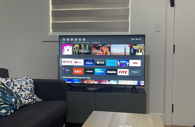 Home away from home! 5* location and comfort. Host extraordinaire!