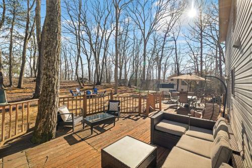 Home in Bushkill Saw Creek Poconos area