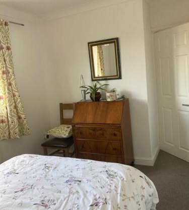 Home near Eaton Park near University