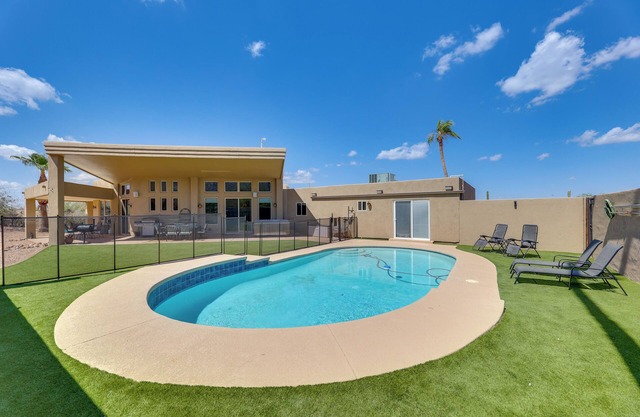 Home Near El Conquistador Golf: Hot Tub + Mtn View