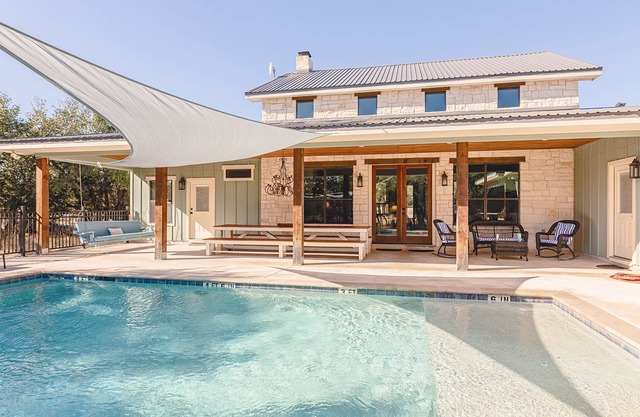 Home on the Range @ Buchanan Vacation - On Golf Course, POOL & FREE RIVER ACCESS