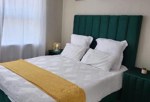 HOME STAY APARTMENT IN WELTERVREDEN PARK