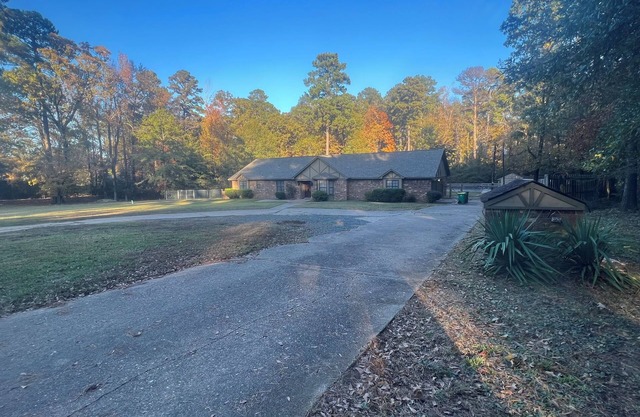 Home sweet home! Have enough space for big group family time with swimming pool