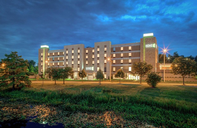 Home2 Suites by Hilton Bloomington