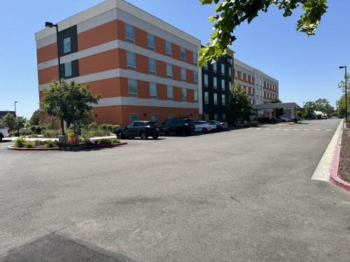 Home2 Suites By Hilton Hayward