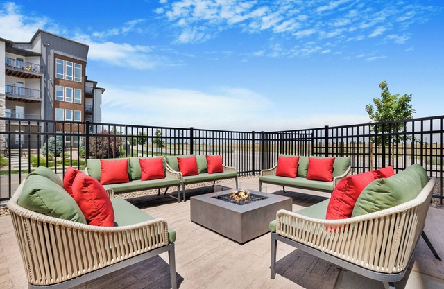 Home2 Suites Hilton Aurora Medical Center