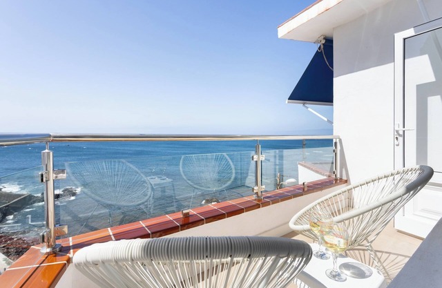 Home2Book Luminous Seaviews Apt Near The Ocean