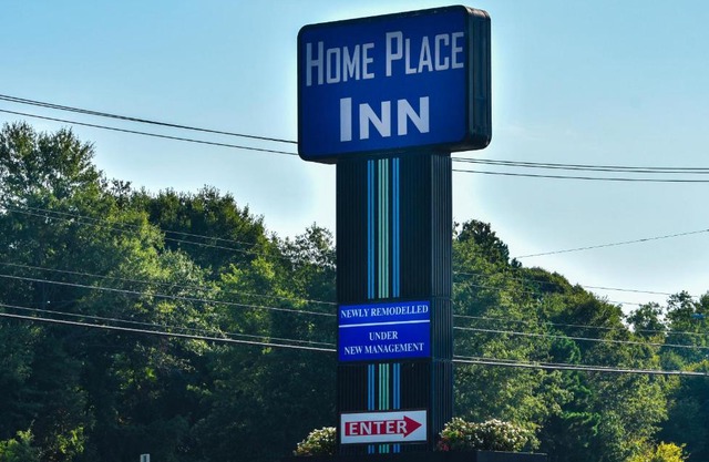 Homeplace Inn