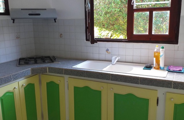 Homerez - 60m² Apartment in Morne-À-l'Eau with Garden