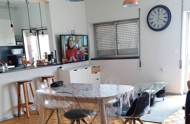 Homerez - Beautiful appartement for 4 ppl. with balcony at Pombal