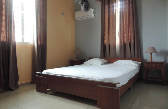 Homerez - Bright House in Bouillante with Sea View