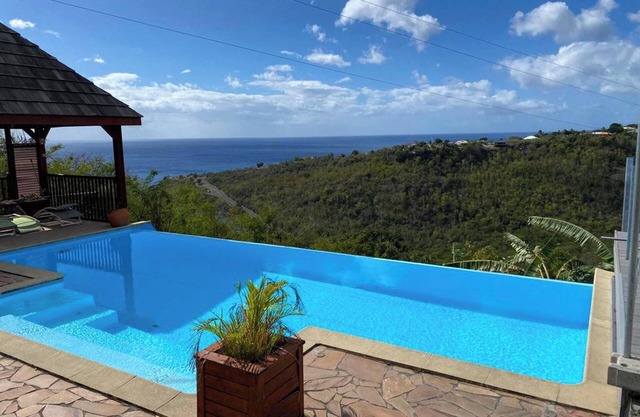 Homerez - Bungalow in Vieux-Habitants