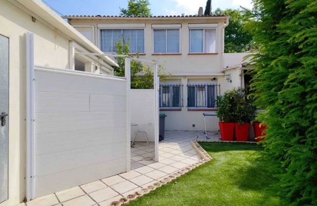 Homerez - Charming Studio in Marseille with Garden 15 m²