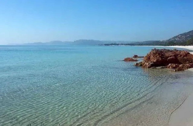 Homerez - Charming Studio in Cervione with Shared Pool - 30 m²