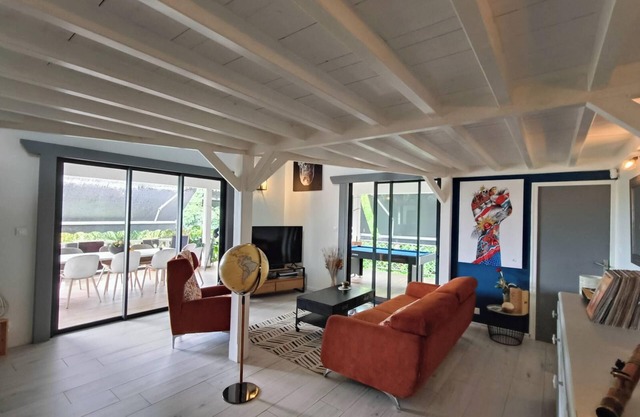 Homerez - Elegant Villa in Morne-à-l'Eau + Private Pool