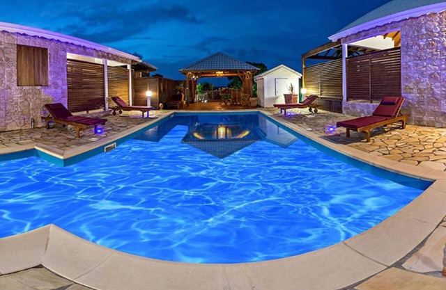 Homerez - House in Anse-Bertrand