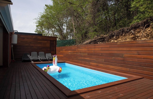 Homerez - Luxurious Villa with Pool in Sainte-Anne