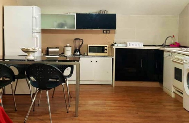 Homerez - Nice appartement 1 km away from the beach for 5 ppl. at Valdoviño