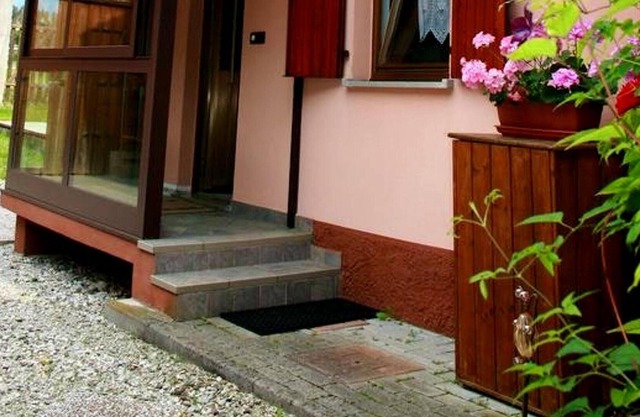 Homerez - Nice house with terrace and mountain view