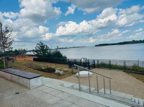 HomeStay near London City Airport, London Excel & O2