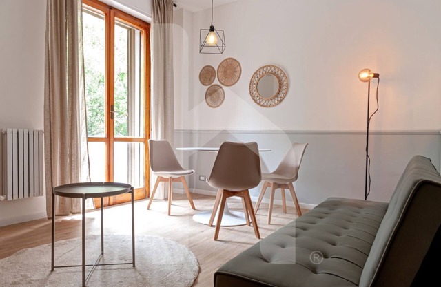 Homiday- Cozy House- A/C Free Parking