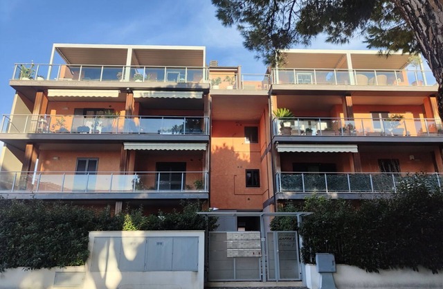 Homiday - K1 - SciKKoso