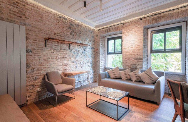 Homie Suites | Galata | One-Bedroom Apartment #TE2