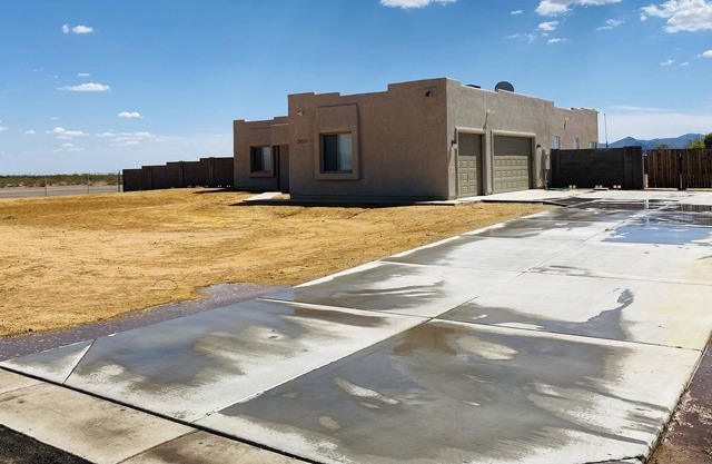 Horse Property Near Wickenburg AZ