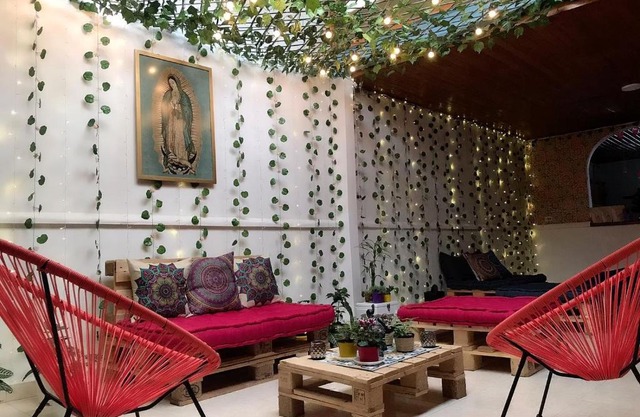 Hospedaje Casa Rosa Jardín