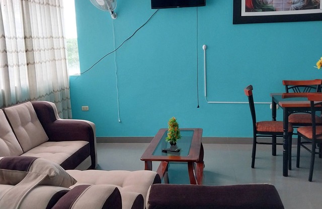 HOSPEDAJE EDUCOL, Acogedores ambientes familiares o pareja.