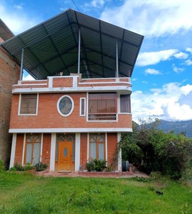 Hospedaje LLIKU WASI