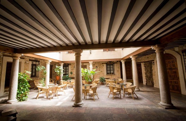 Hospedería Real Casona la Beltraneja