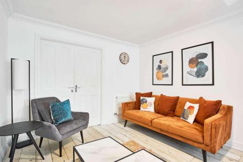 Host & Stay - Hazelnut House