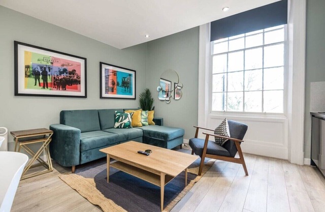 Host & Stay | The Georgian Quarters at Canning III