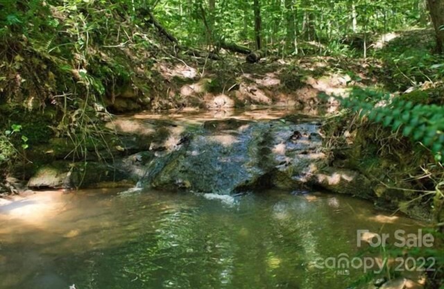 Hot Tub! Creek! Moondance by Carolina Properties - Pet Friendly, Creek!