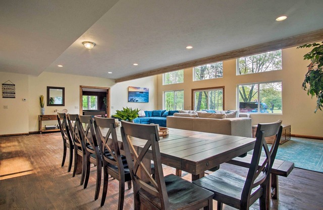 Hot Tub + Game Room: Spacious Whitehall Home!