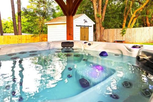 Hot Tub Hideaway for pets and family
