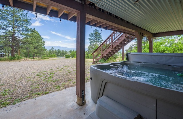 Hot Tub & Mtn Views - Peaceful Pagosa Springs Retreat Minutes to Town & Trails