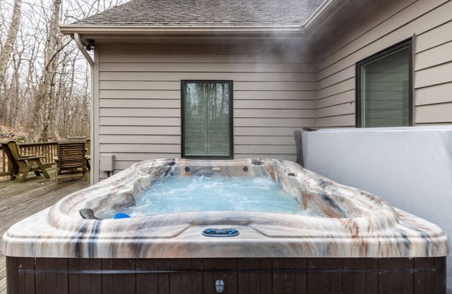 Hot Tub Pool Table GameRoom Grill Pool Tennis Golf