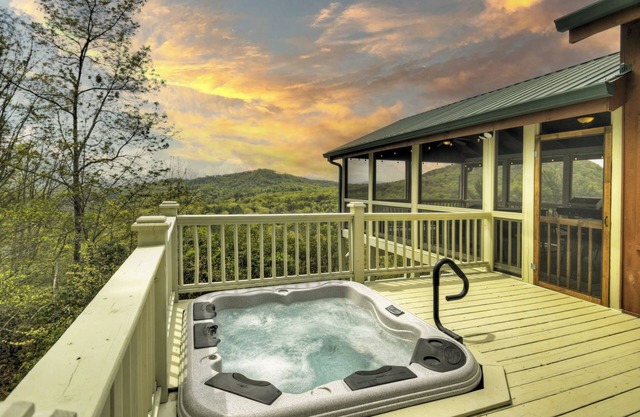 Hot Tub Soaks, Sunroom Sips, Majestic Mountain Gazes & S'mores by Starlight - Fireside Bluff