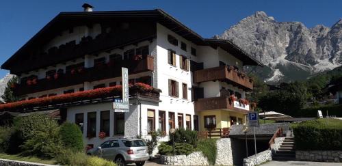 Hotel Albergo Dolomiti