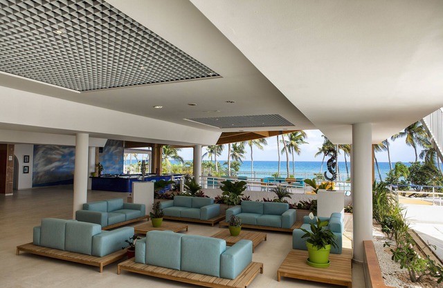 Hotel Arawak Beach Resort