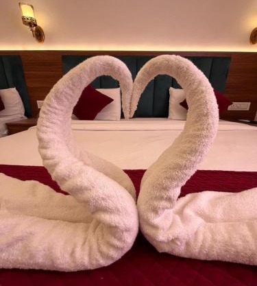 Hotel Ashok Palace Agra I 200m From Taj Mahal