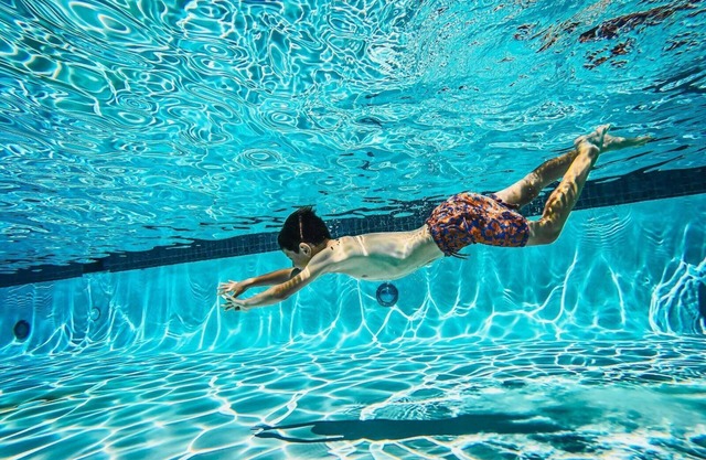 Hotel Brisas do Lago, Piscina Beiralago