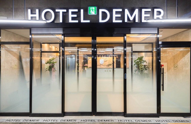 Hotel Demer