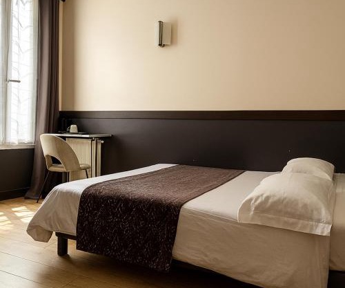 Hotel des Bains à 10 min de Paris