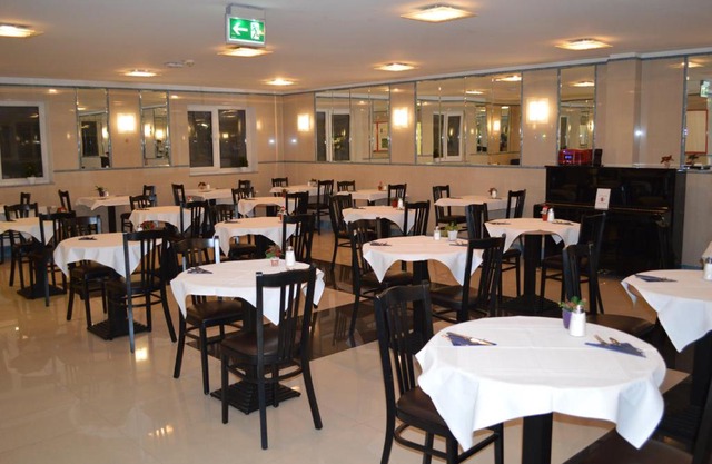 Hotel Donaustadt Kagran - at Metro U1