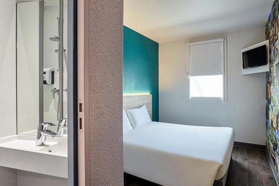 HOTEL F1 SAINT-LO