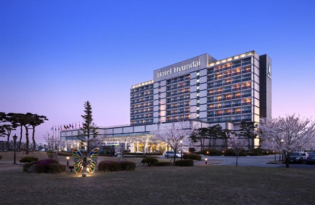 Hotel Hyundai by Lahan Mokpo